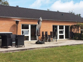 Holiday home Væggerløse CXXIX, Bogø By
